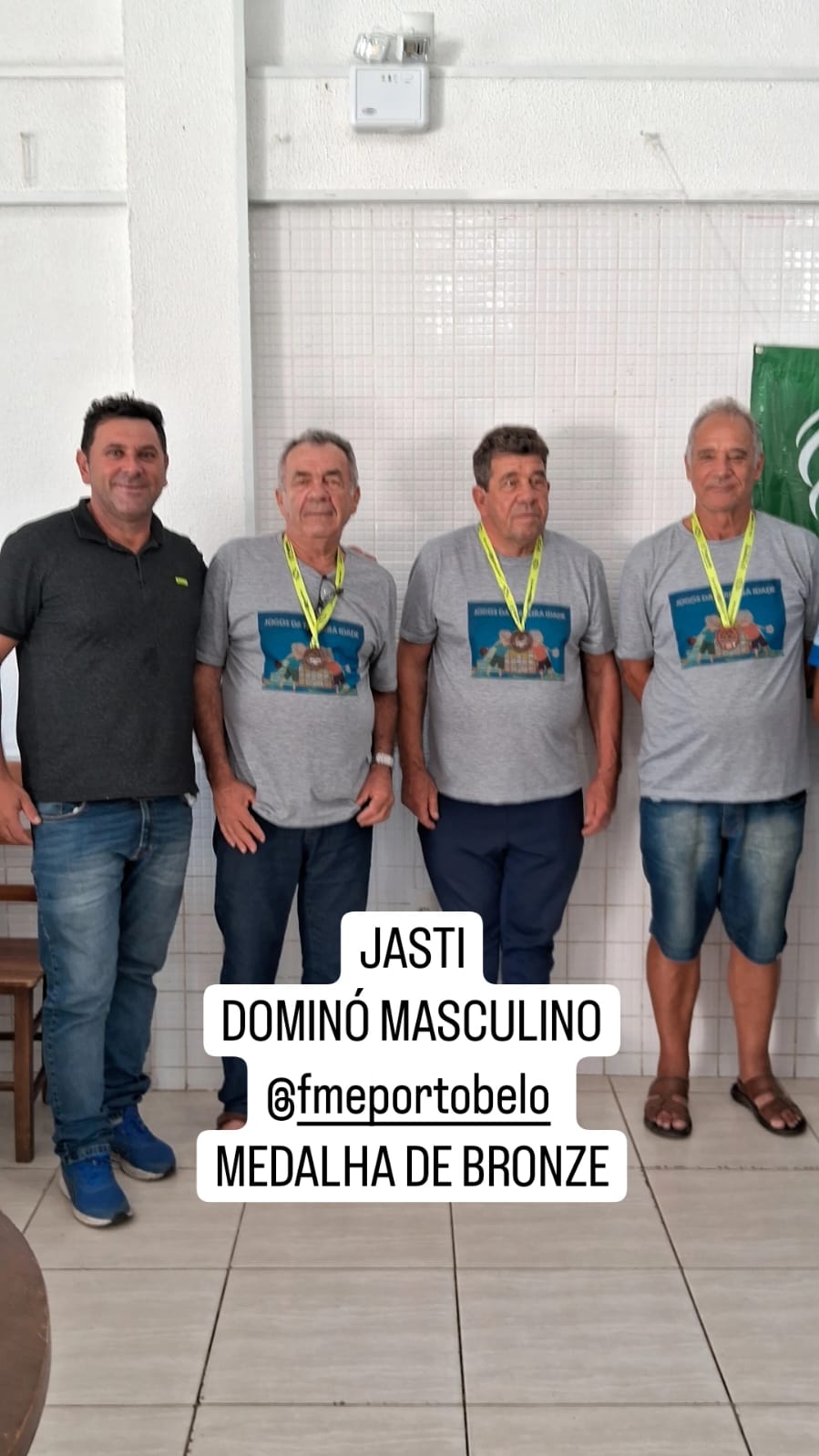 Atletas do Voleibol Adaptado, Bocha, Canastra e Dominó representaram Porto Belo, obtendo bons resultados./Divulgação