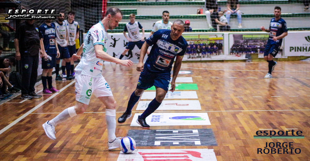 Equipe capinzalense volta a quadra domente em Julho./Divulgação